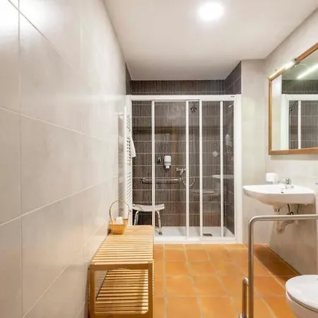 アパートホテル Selva Nevada 2*