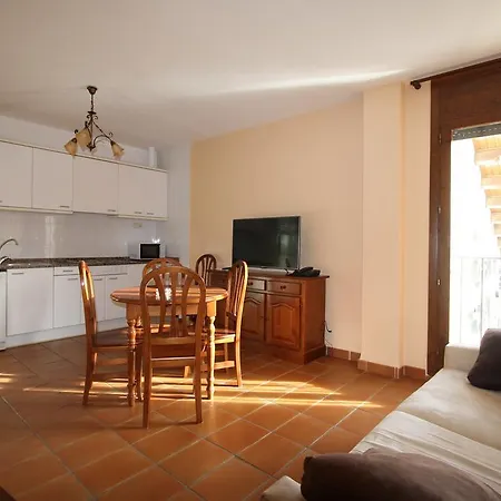 アパートホテル Selva Nevada 2*